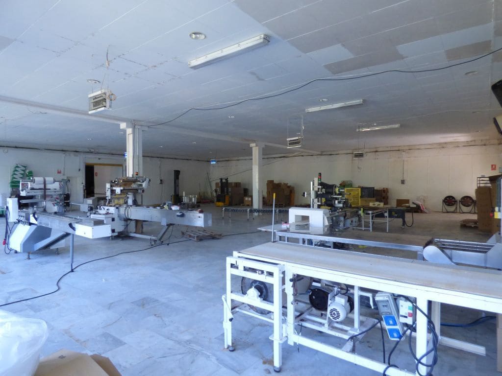 Commercial for sale in Navas - € 755,000 (Ref: 9552720)