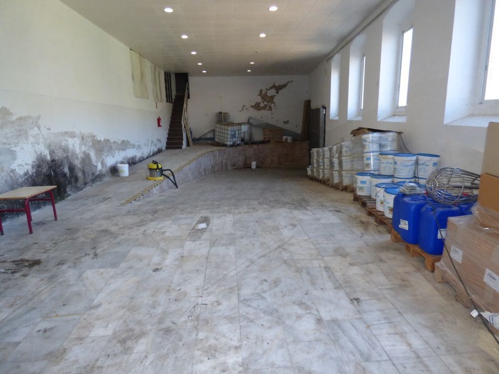 Commercial for sale in Navas - € 755,000 (Ref: 9552720)