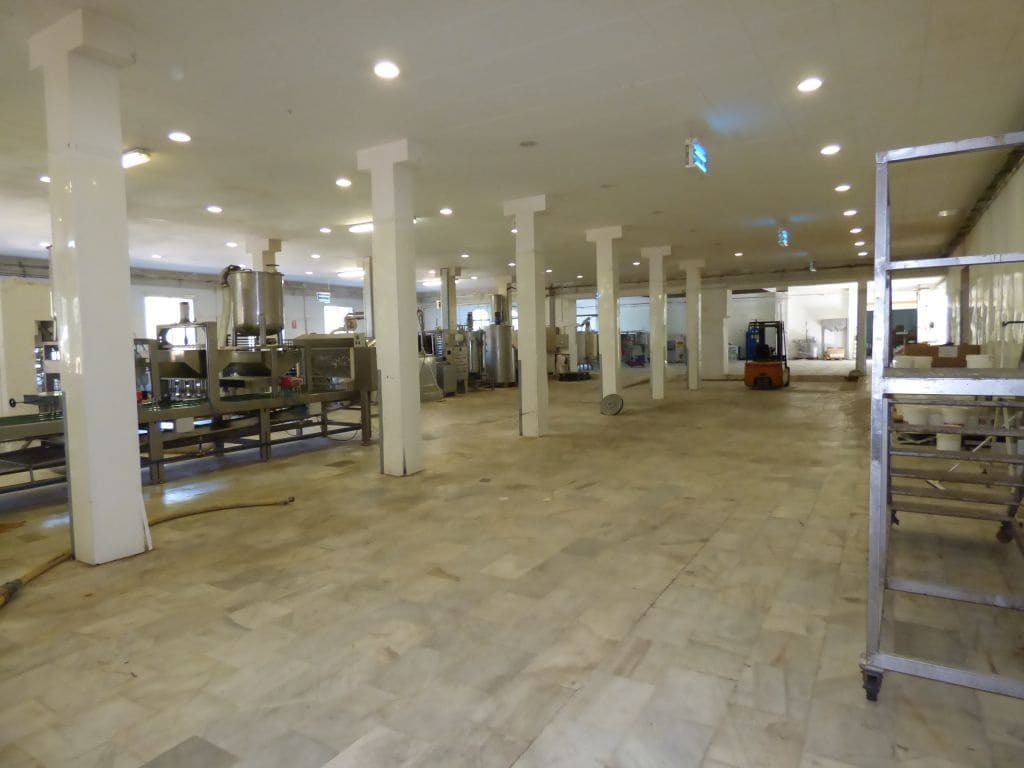 Commercial for sale in Navas - € 755,000 (Ref: 9552720)