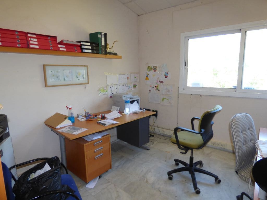 Commercial for sale in Navas - € 755,000 (Ref: 9552720)