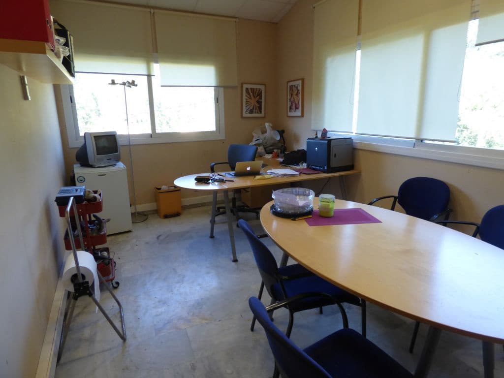 Commercial for sale in Navas - € 755,000 (Ref: 9552720)