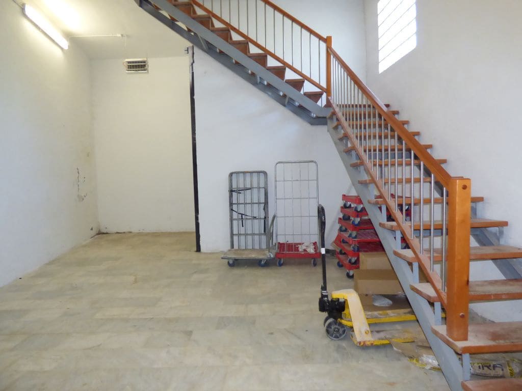 Commercial for sale in Navas - € 755,000 (Ref: 9552720)