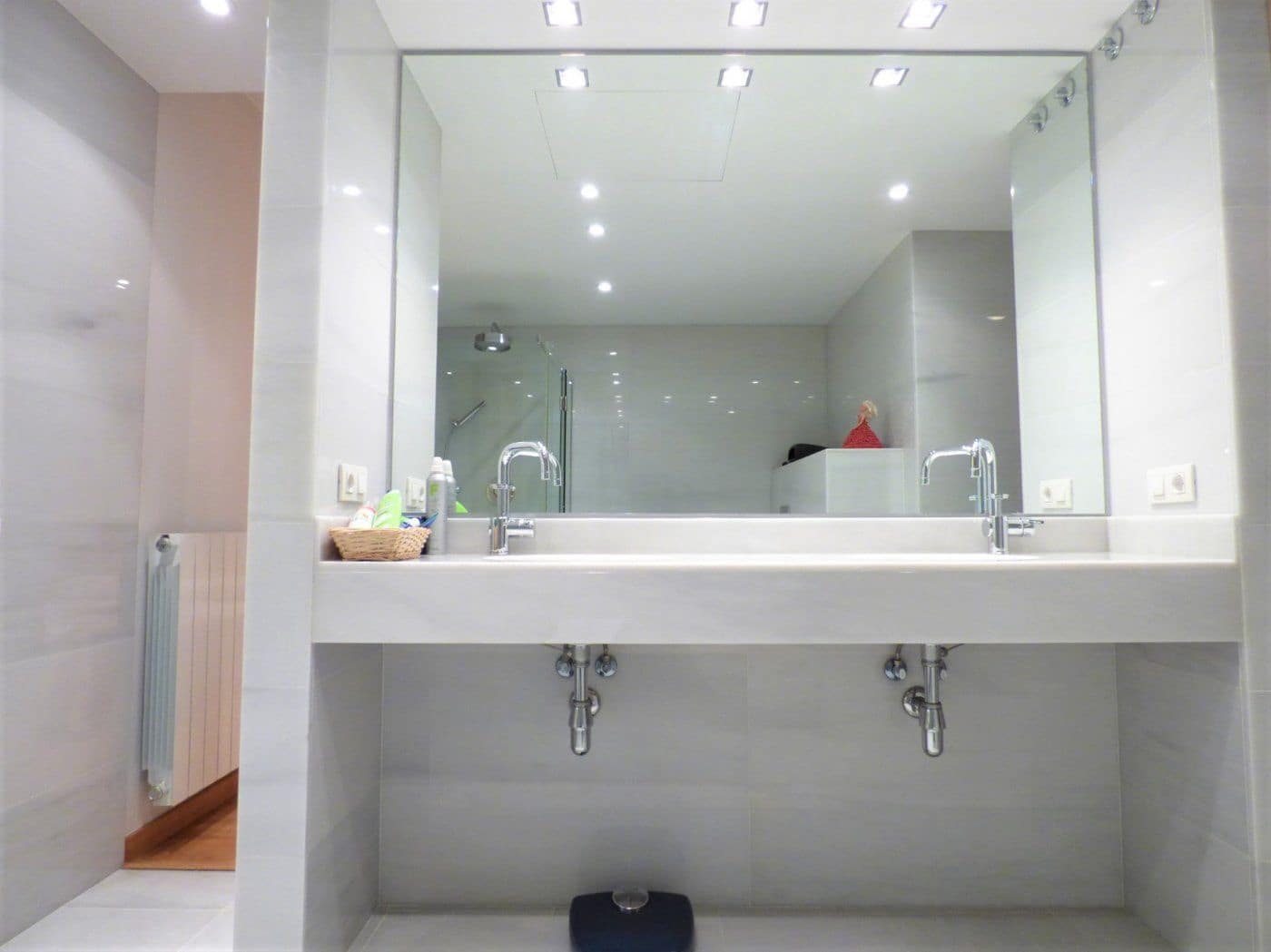 6 Zimmer Haus zu verkaufen in Manresa mit Garage - 830.000 € (Ref: 9552724)