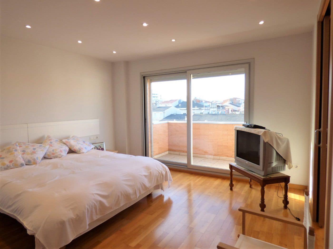 6 Zimmer Haus zu verkaufen in Manresa mit Garage - 830.000 € (Ref: 9552724)