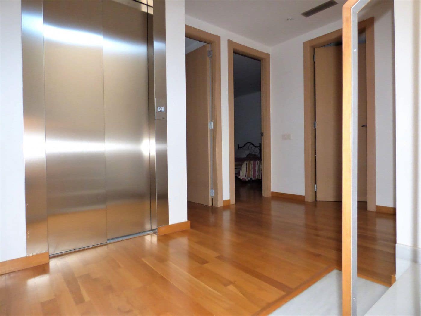 6 Zimmer Haus zu verkaufen in Manresa mit Garage - 830.000 € (Ref: 9552724)