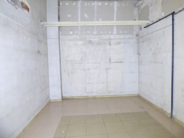 Commerciale in vendita in Manresa - 190.000 € (Rif: 9552727)