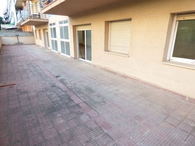 Büro zu vermieten in Manresa - 700 € (Ref: 9552728)