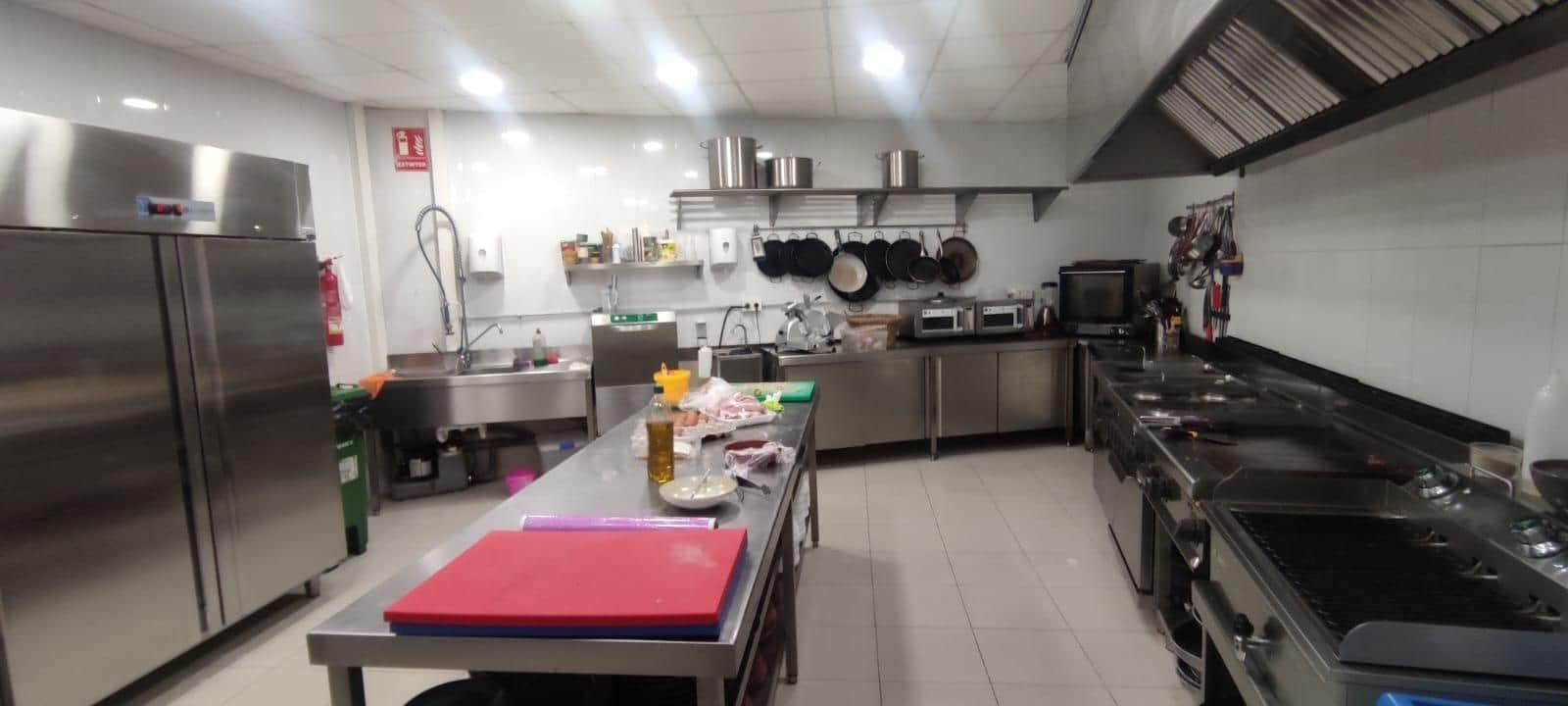 Gewerbe zu vermieten in Manresa - 2.130 € (Ref: 9552729)