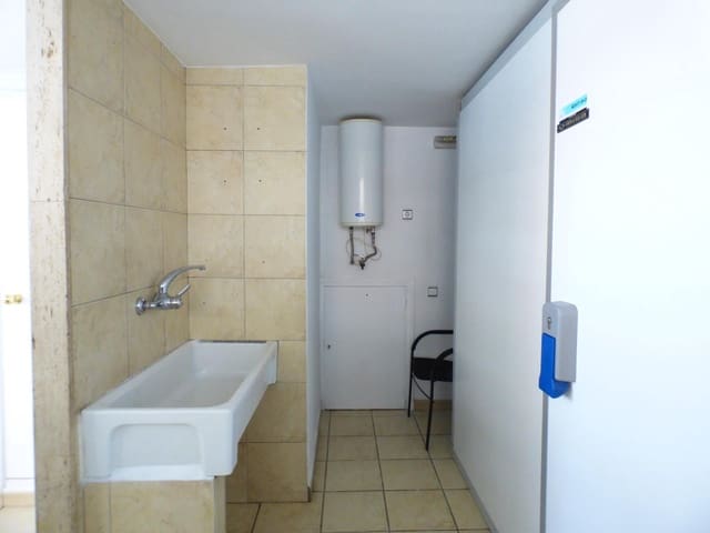 Kommersiell til salgs i Manresa - € 126 000 (Ref: 9552730)