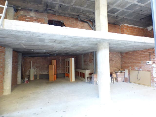 Kommersiell til salgs i Manresa - € 121 000 (Ref: 9552731)