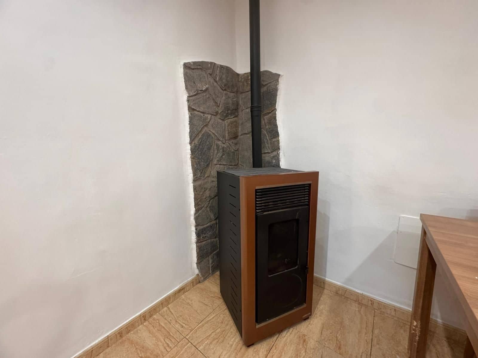 3 bedroom Townhouse for sale in Cardona - € 120,000 (Ref: 9552733)