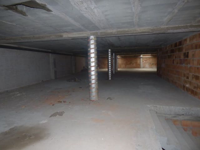 Gewerbe zu vermieten in Manresa - 2.000 € (Ref: 9552736)