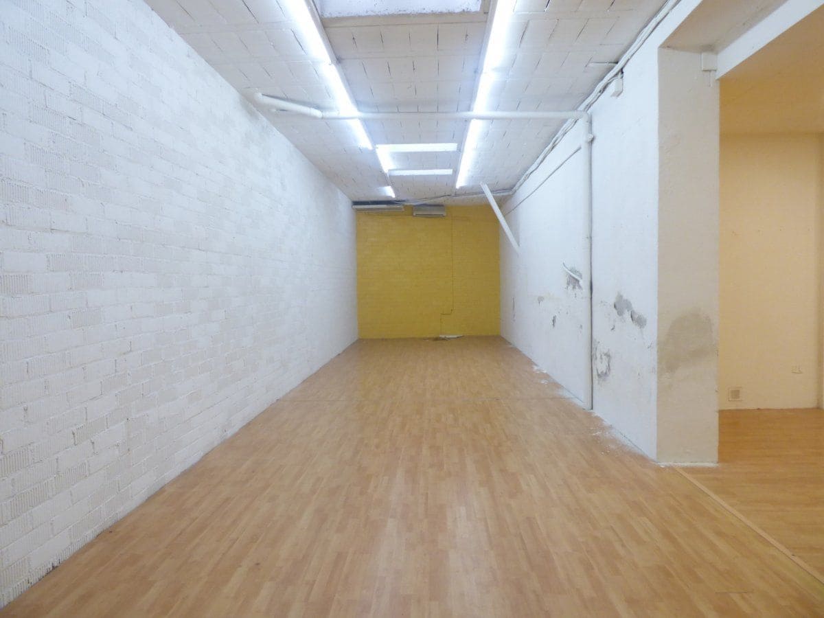 Gewerbe zu vermieten in Manresa - 1.500 € (Ref: 9552747)