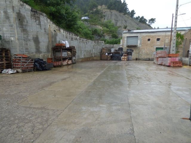 Kommersiell til salgs i Castellgalí - € 187 000 (Ref: 9552752)