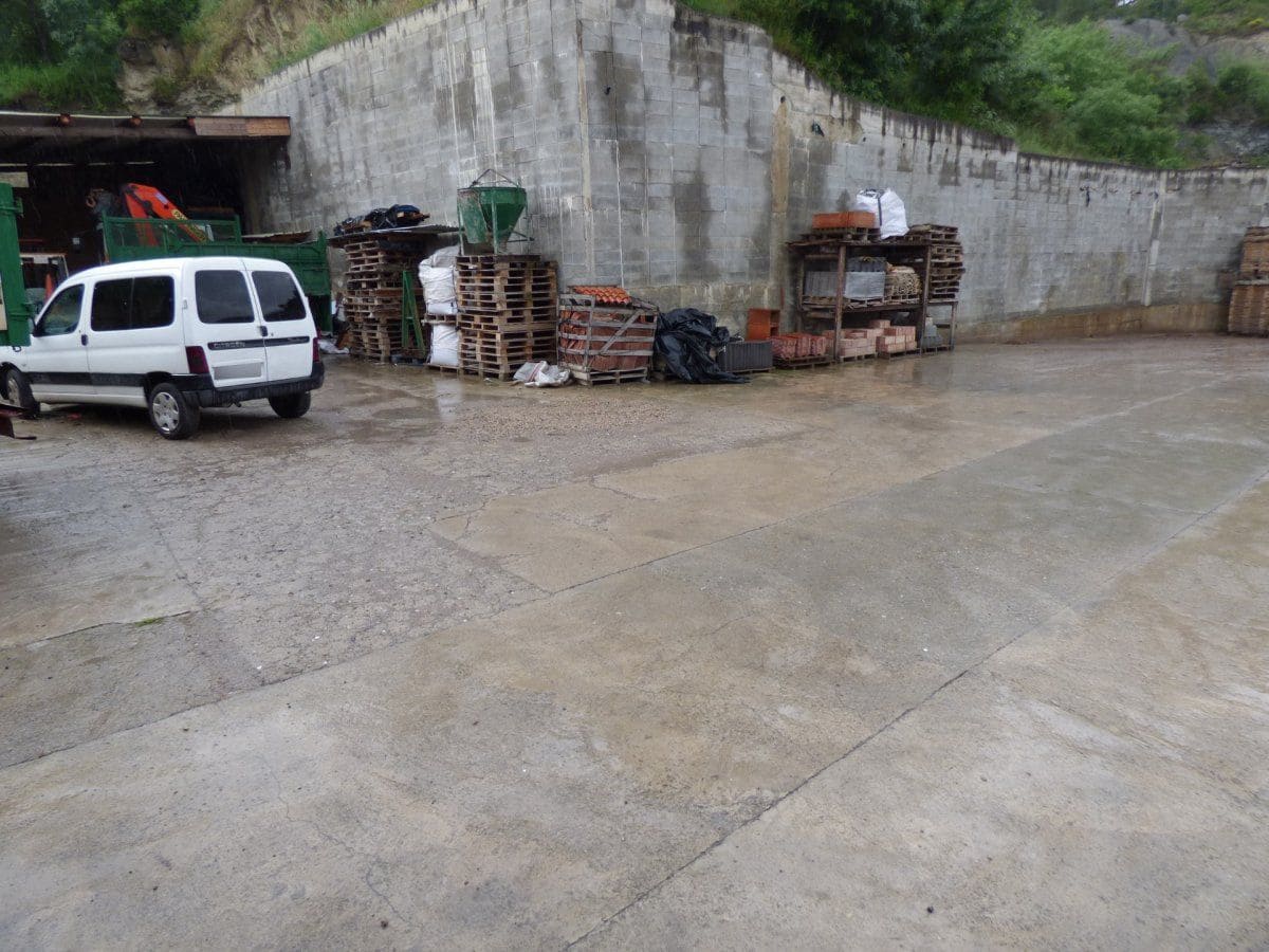 Kommersiell til salgs i Castellgali - € 187 000 (Ref: 9552752)