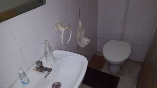 Erhverv til leje i Manresa - € 510 (Ref: 9552759)