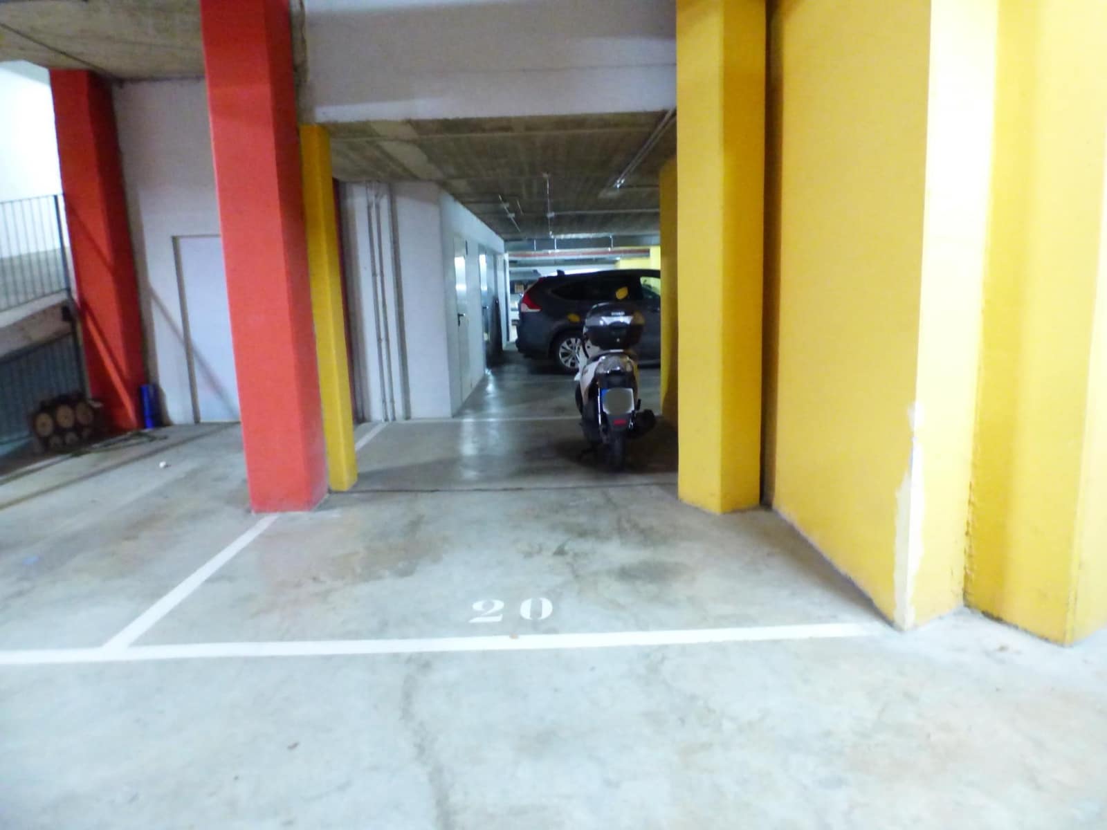 Garage for sale in Manresa - € 12,000 (Ref: 9552762)