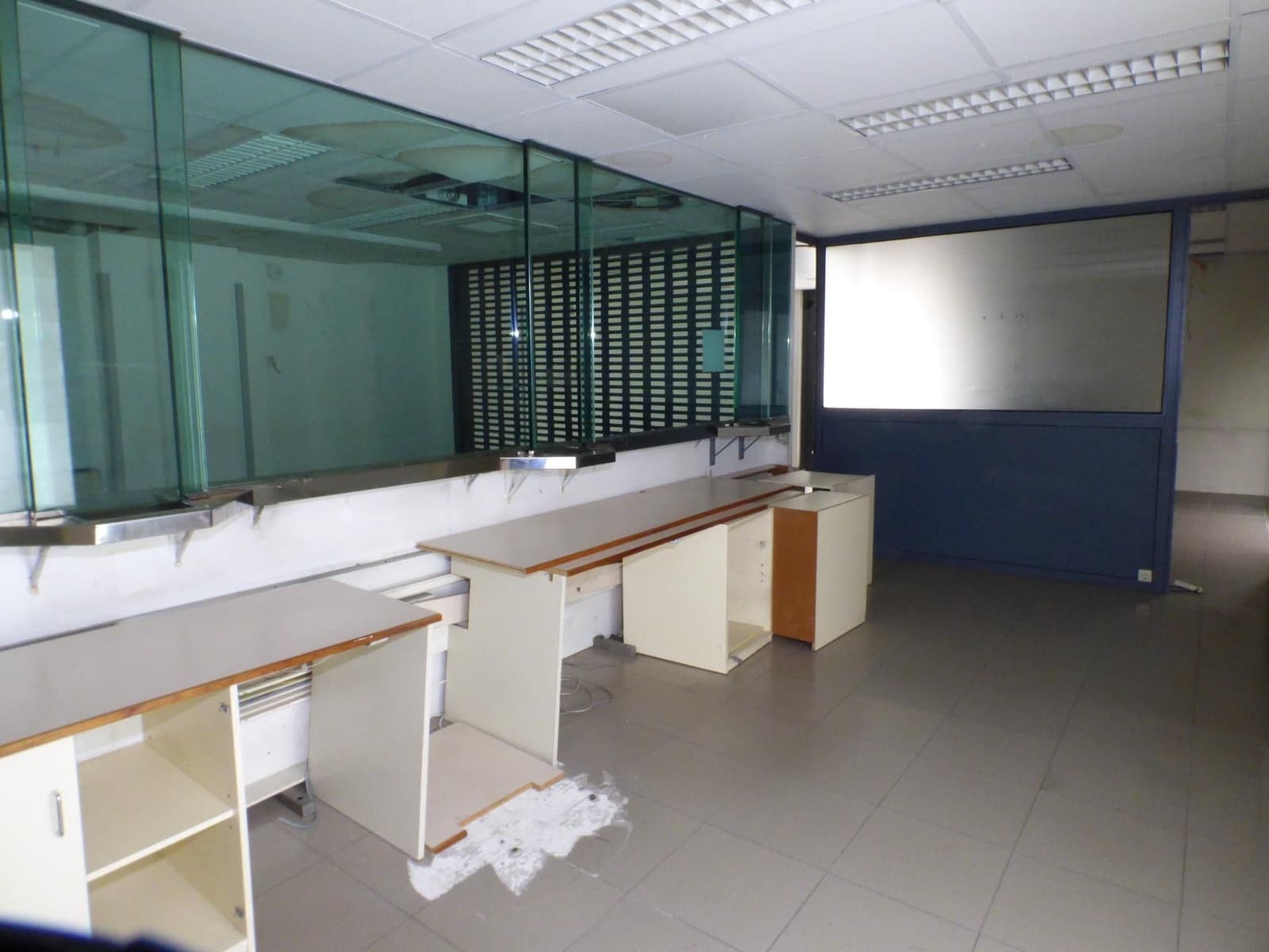 Commercieel te koop in Manresa - € 185.000 (Ref: 9552763)