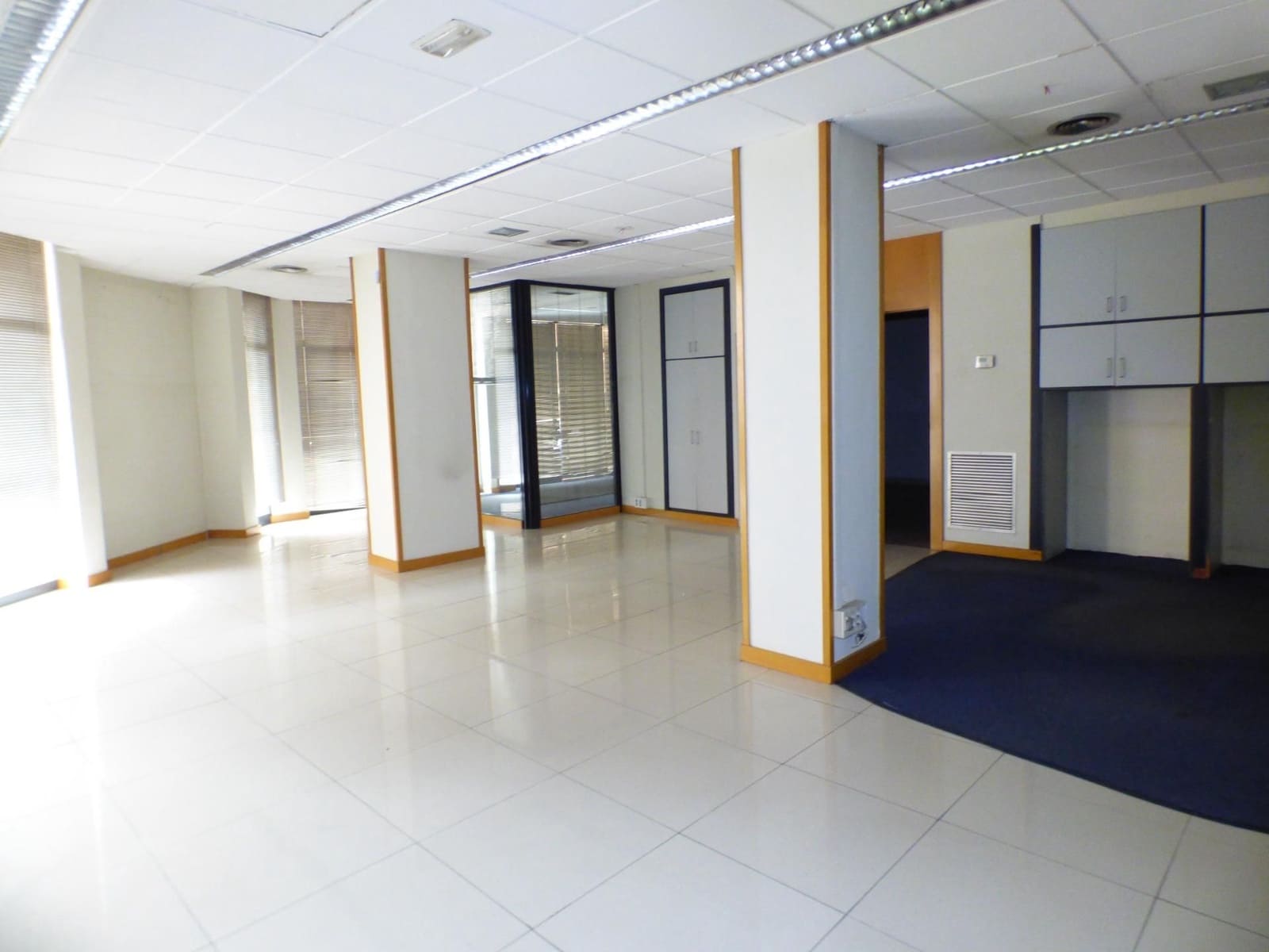 Gewerbe zu vermieten in Manresa - 590 € (Ref: 9552764)