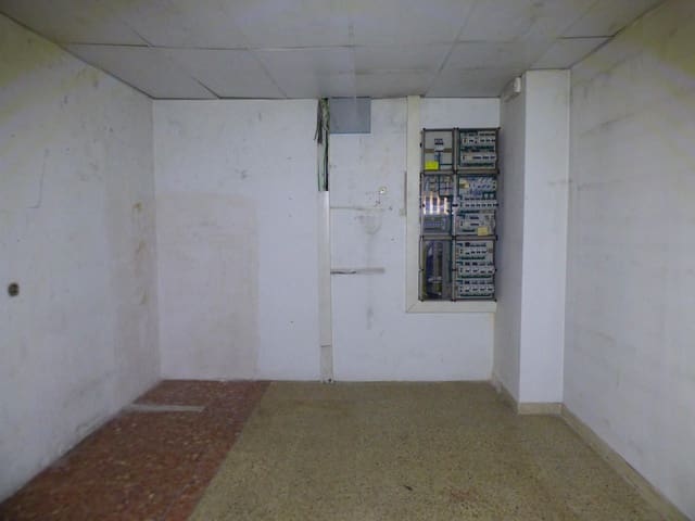 Gewerbe zu vermieten in Manresa - 590 € (Ref: 9552764)