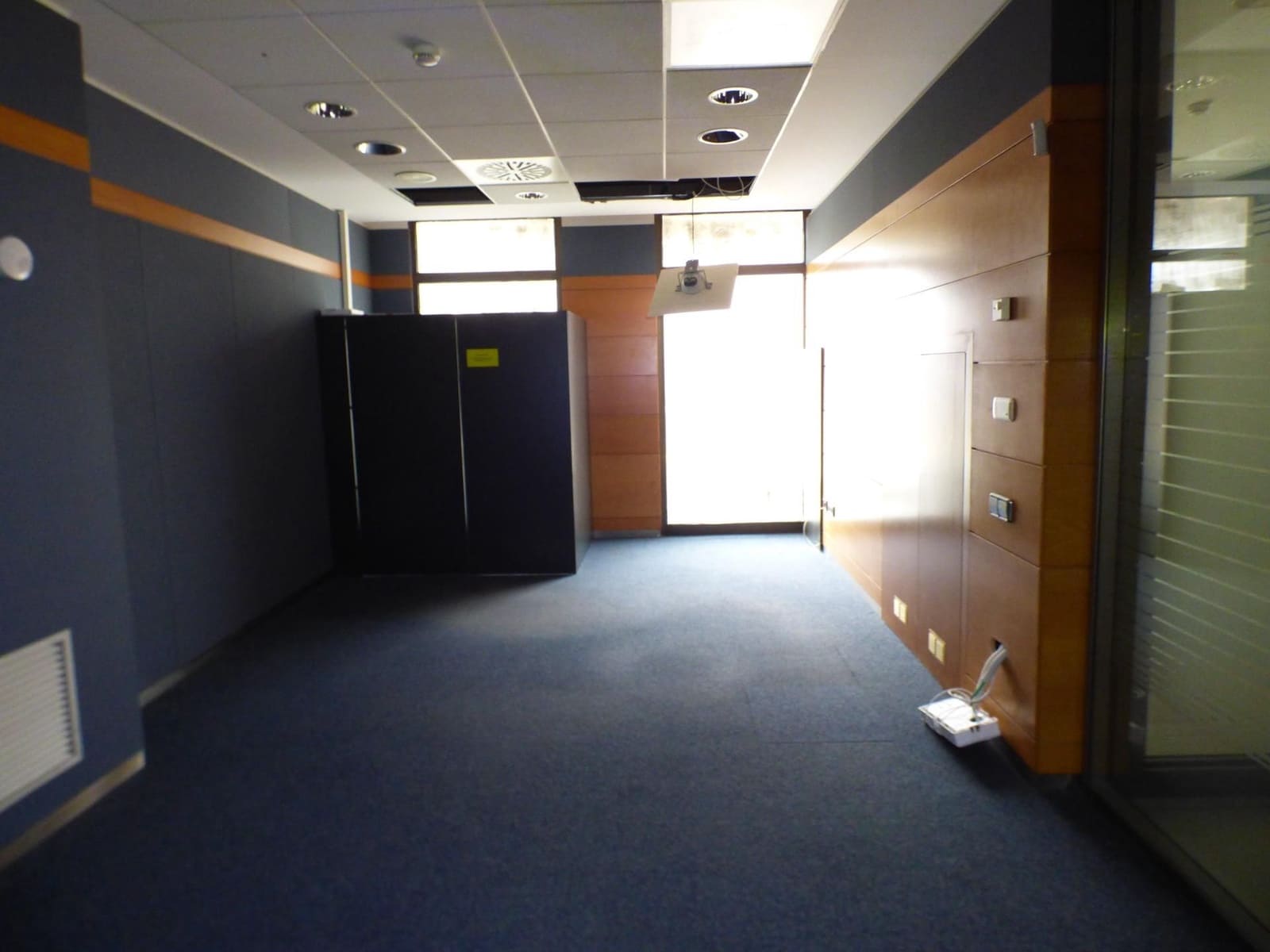 Gewerbe zu vermieten in Sallent - 990 € (Ref: 9552765)