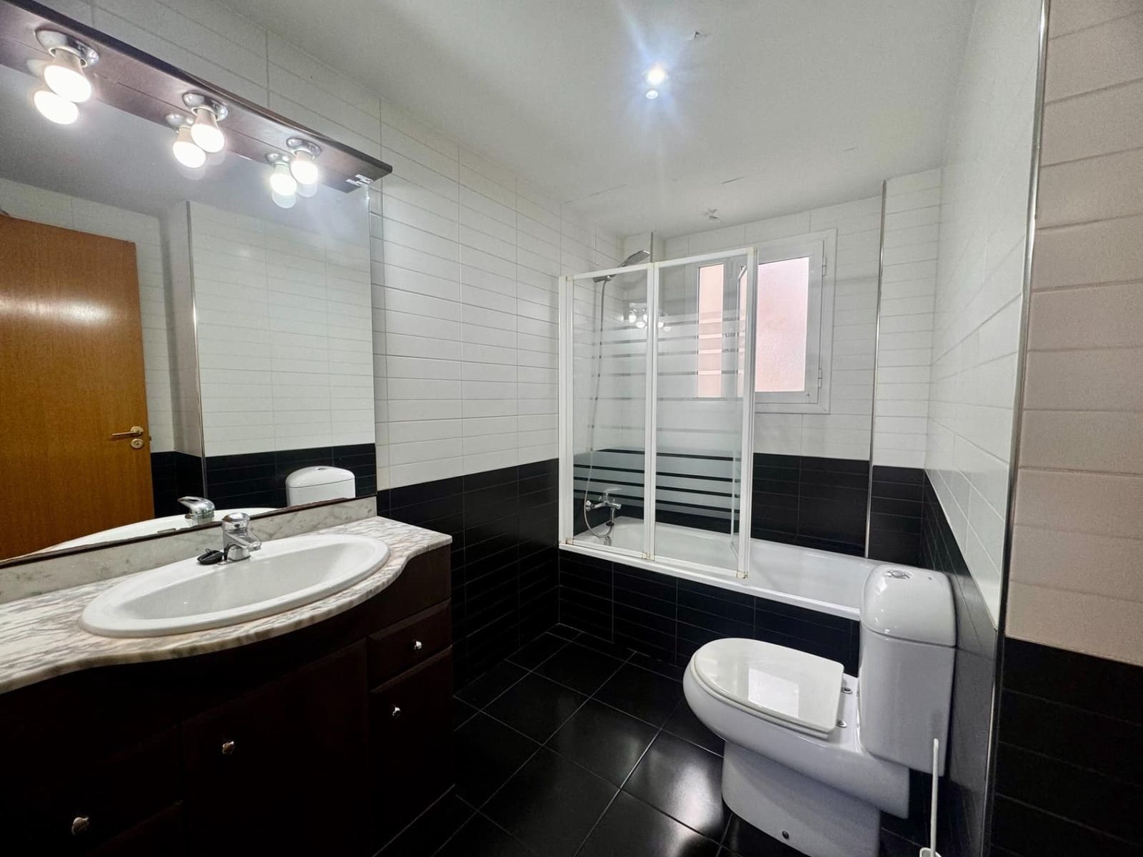 3 Zimmer Wohnung zu verkaufen in Manresa mit Garage - 205.000 € (Ref: 9552770)