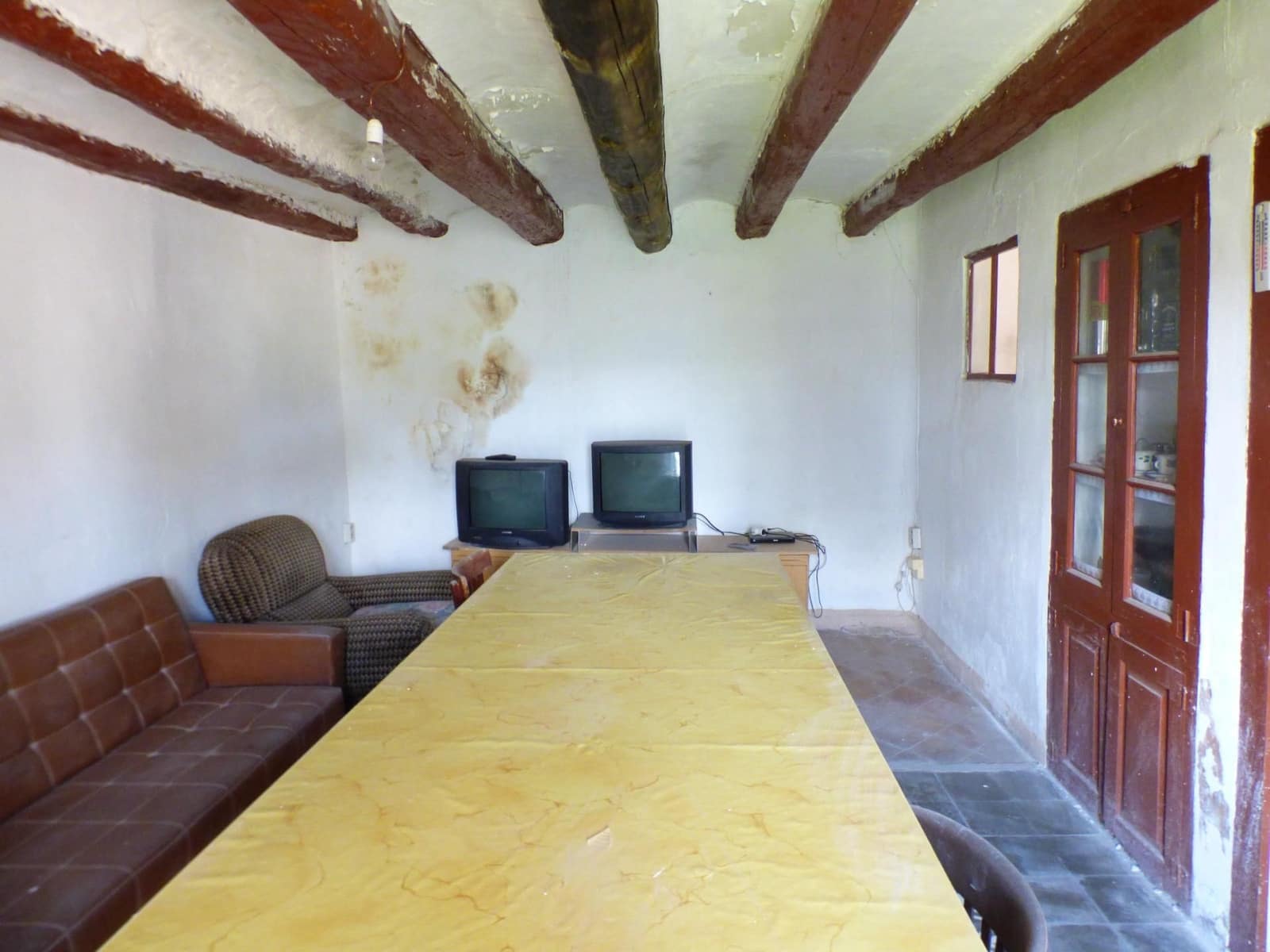 5 bedroom Townhouse for sale in Artes - € 107,000 (Ref: 9552771)