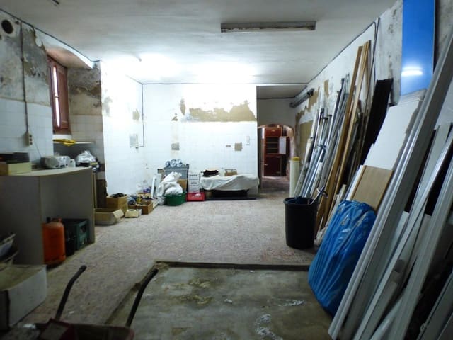 5 bedroom Townhouse for sale in Artés - € 107,000 (Ref: 9552771)