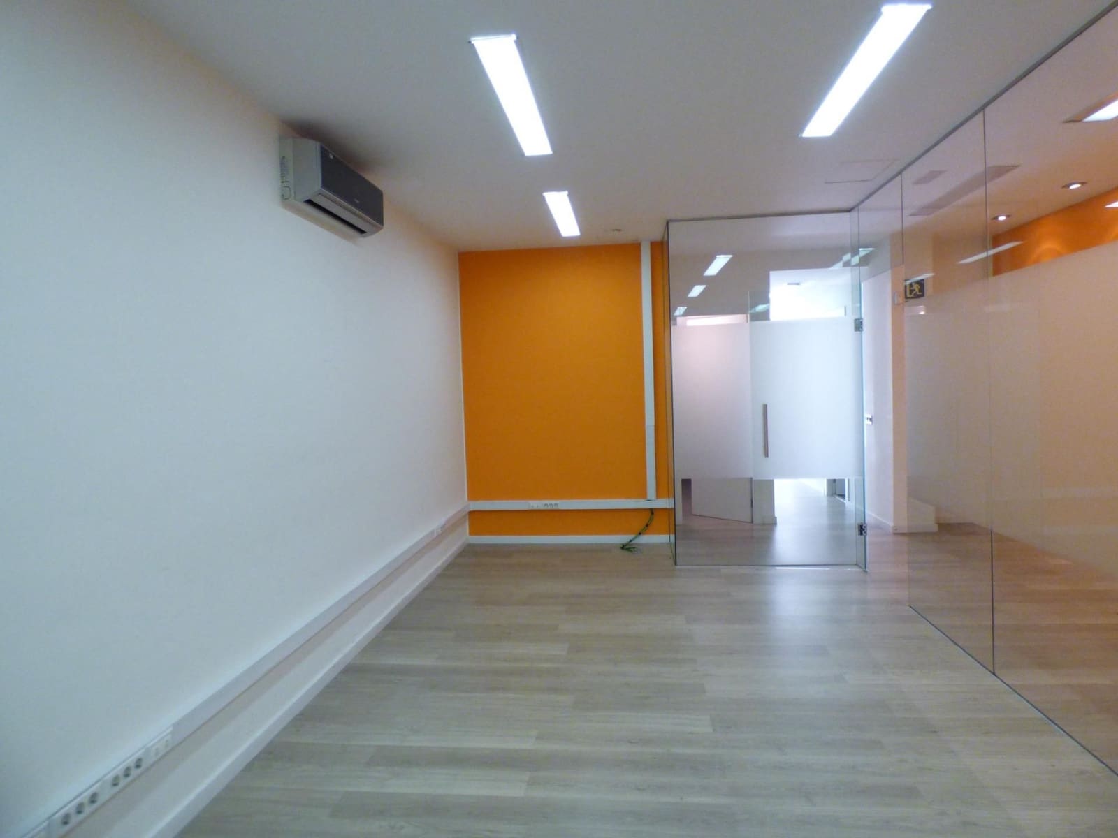 Gewerbe zu vermieten in Manresa - 800 € (Ref: 9552772)