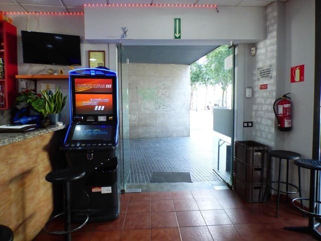 Gewerbe zu vermieten in Manresa - 750 € (Ref: 9552774)