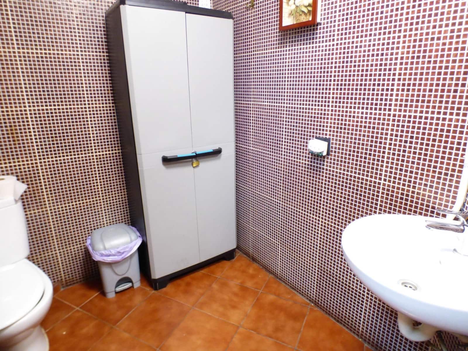 Gewerbe zu vermieten in Manresa - 750 € (Ref: 9552774)