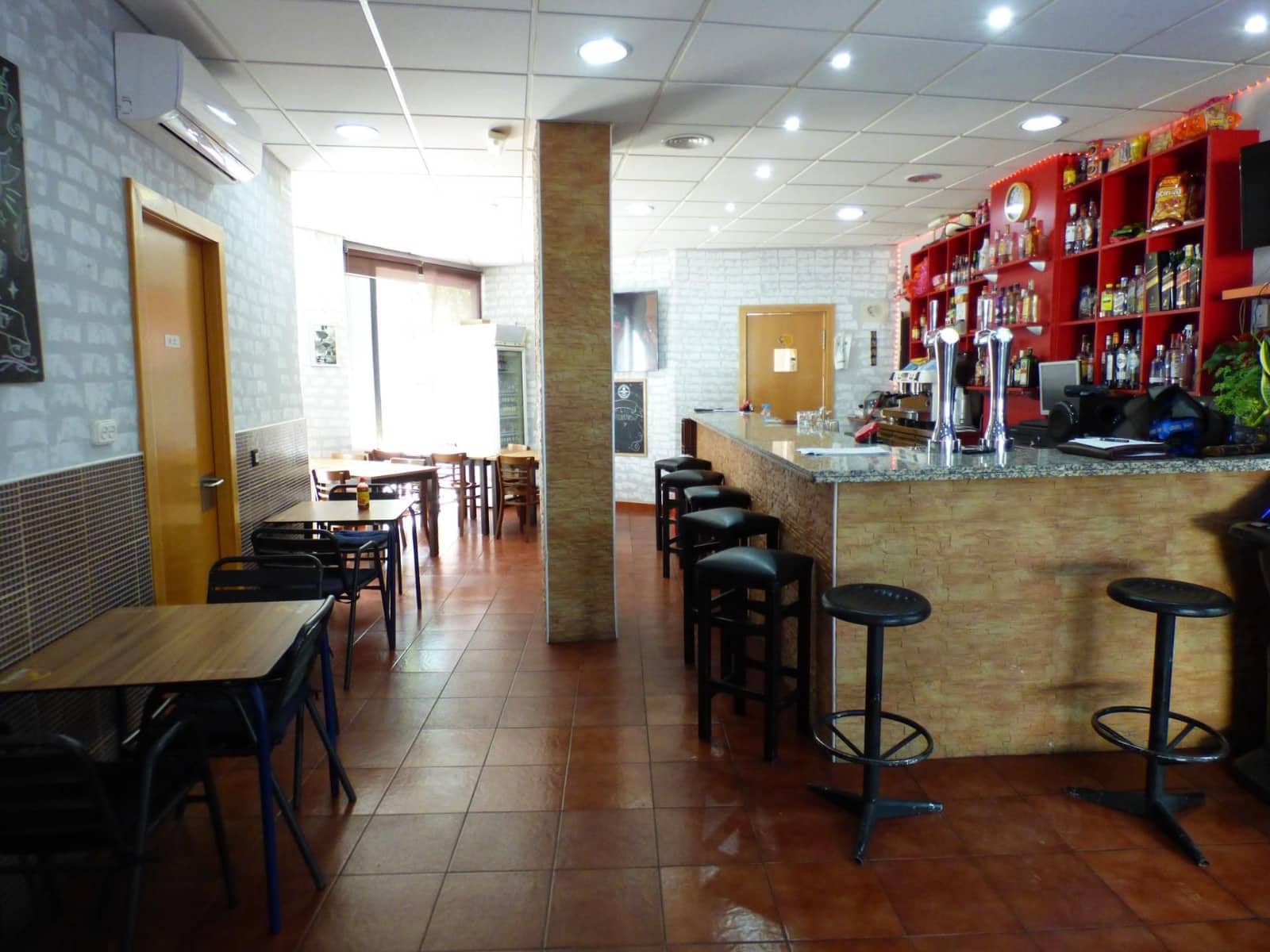 Erhverv til salg i Manresa - € 28.000 (Ref: 9552775)