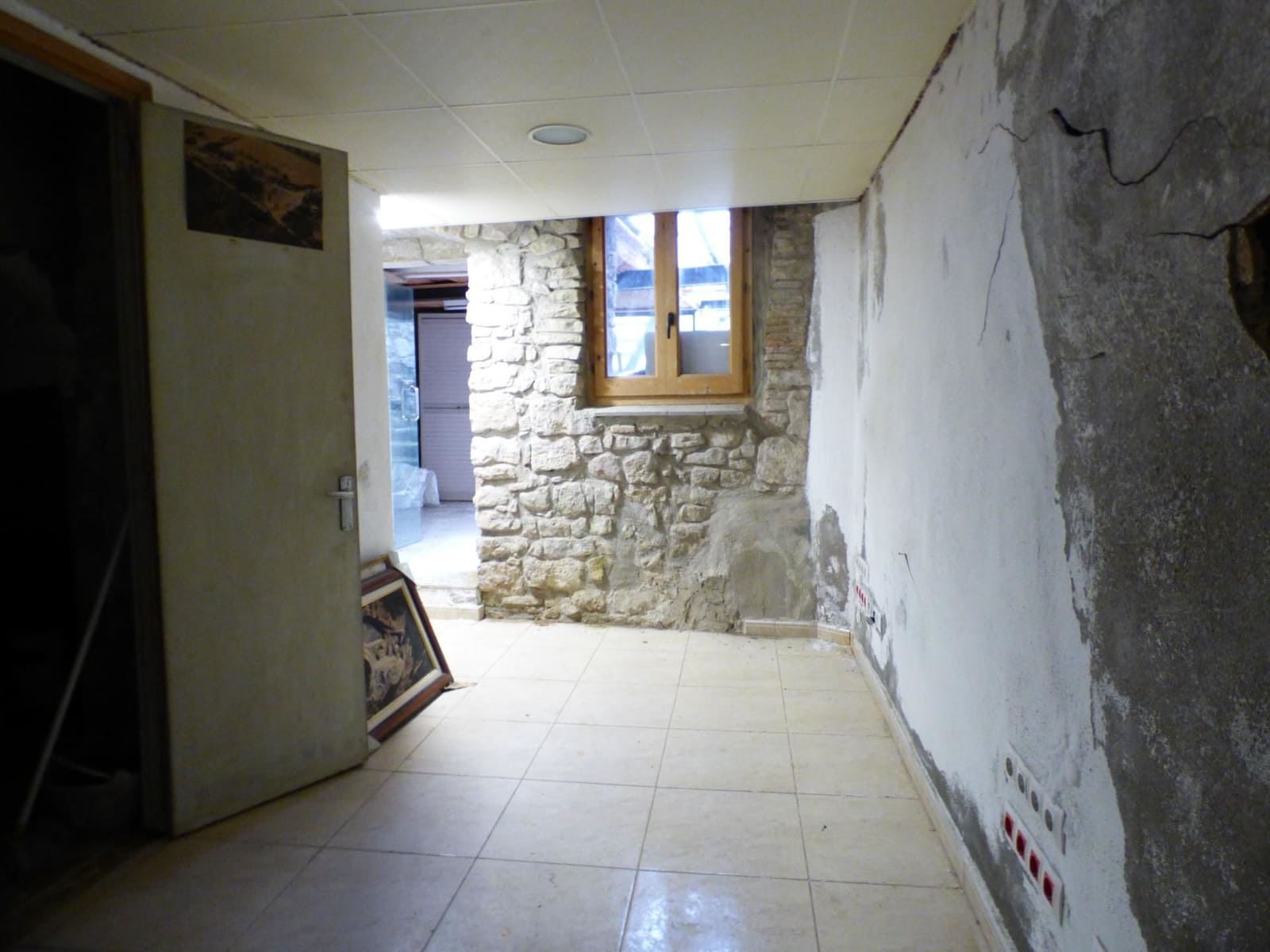 Townhouse for sale in Manresa - € 122,000 (Ref: 9552776)