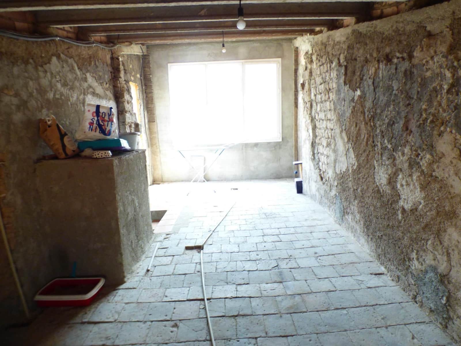 Townhouse for sale in Manresa - € 122,000 (Ref: 9552776)