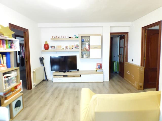 3 makuuhuone Asunto myytävänä paikassa Manresa - 146 000 € (Ref: 9552777)