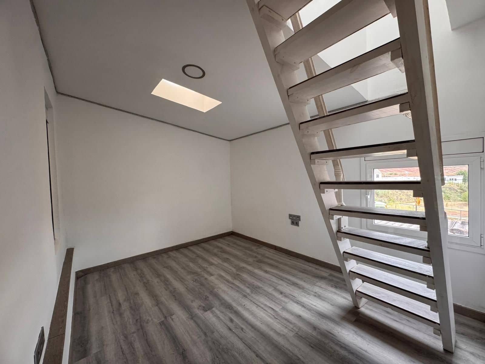 3 bedroom Townhouse for rent in Cardona - € 795 (Ref: 9552779)