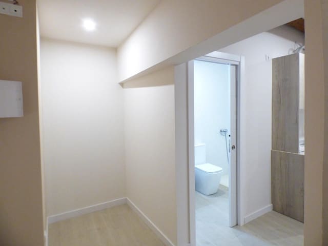 1 chambre Penthouse à vendre à Sant Fruitós de Bages - 130 000 € (Ref: 9554419)