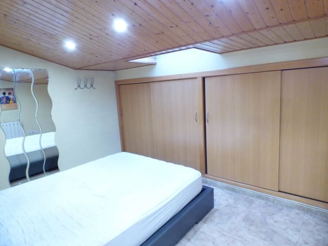 2 bedroom Penthouse for sale in Sant Joan de Vilatorrada - € 130,000 (Ref: 9563981)