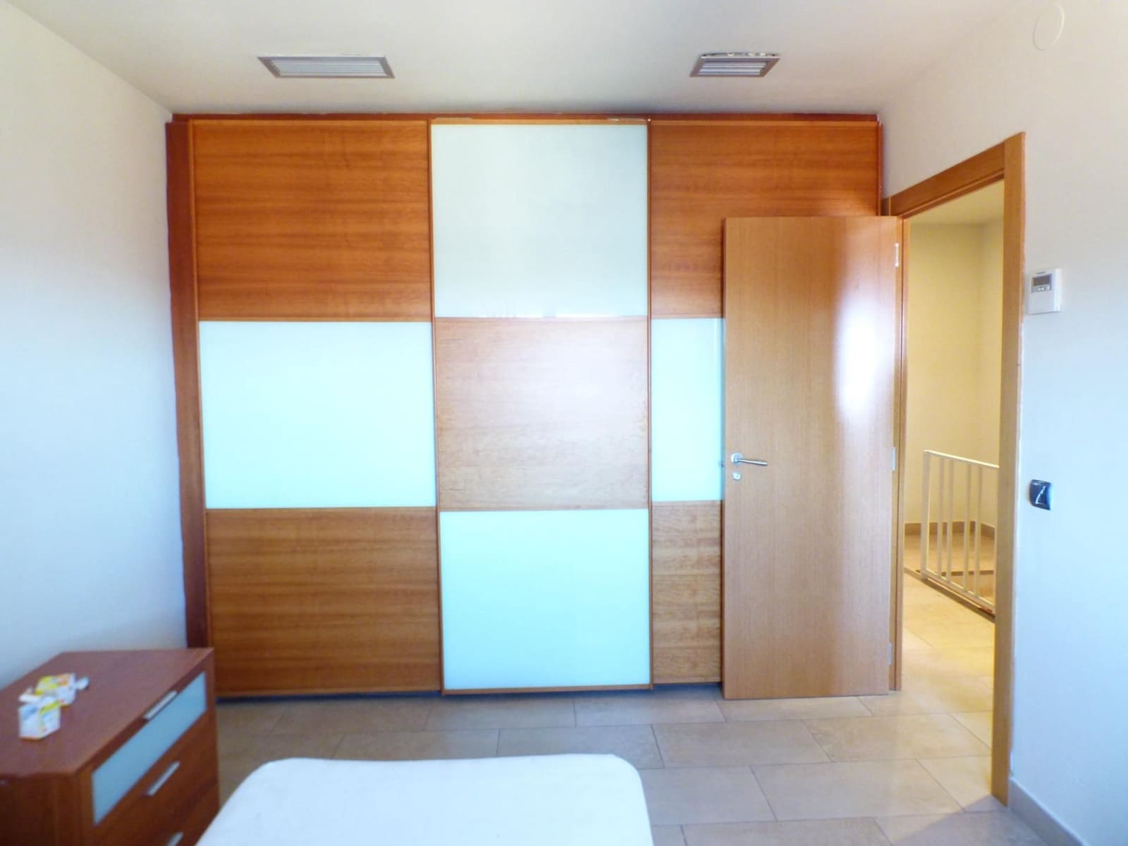 4 bedroom Villa for rent in Cardona with garage - € 1,200 (Ref: 9606991)