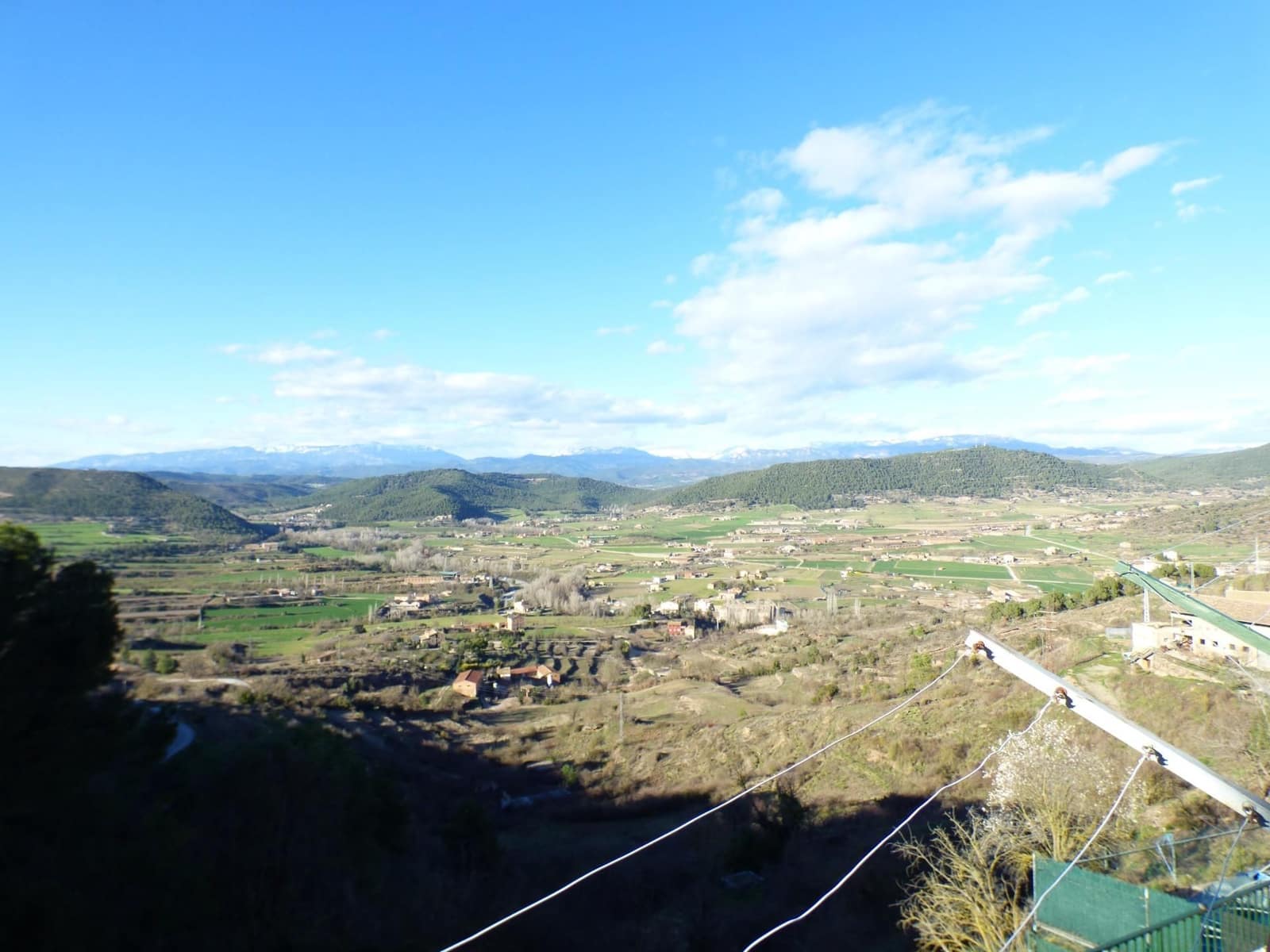 4 bedroom Villa for rent in Cardona with garage - € 1,200 (Ref: 9606991)