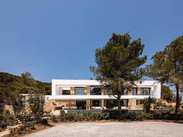 4 sypialnia Willa na sprzedaż w Roca Llisa, Santa Eulalia / Santa Eularia z basenem garażem - 4 600 000 € (Ref: 7770386)