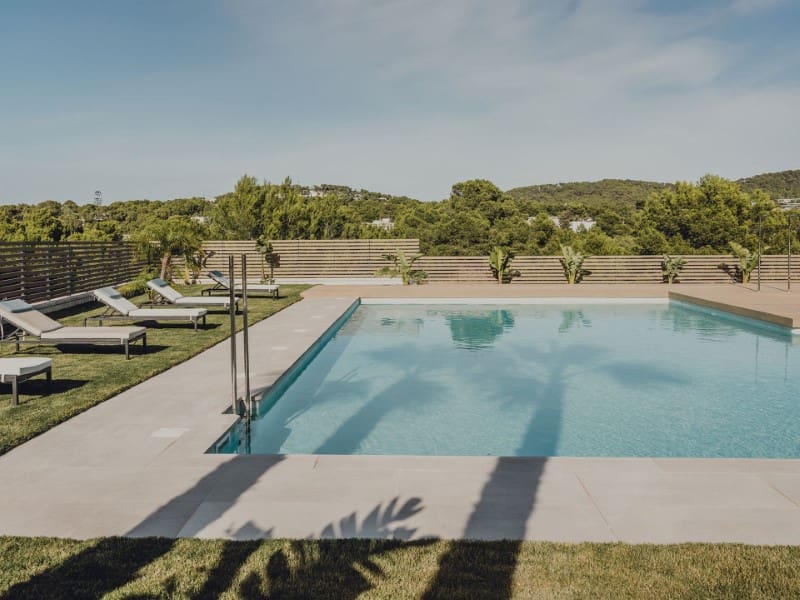 3 soveværelse Villa til salg i Cala Tarida med swimmingpool - € 870.000 (Ref: 8610205)