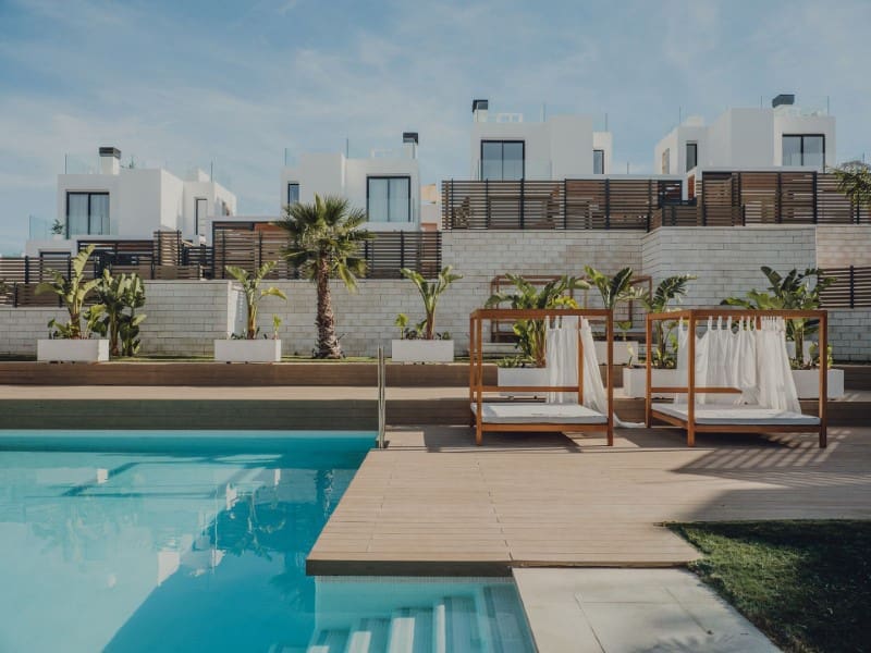 3 soveværelse Villa til salg i Cala Tarida med swimmingpool - € 870.000 (Ref: 8610205)