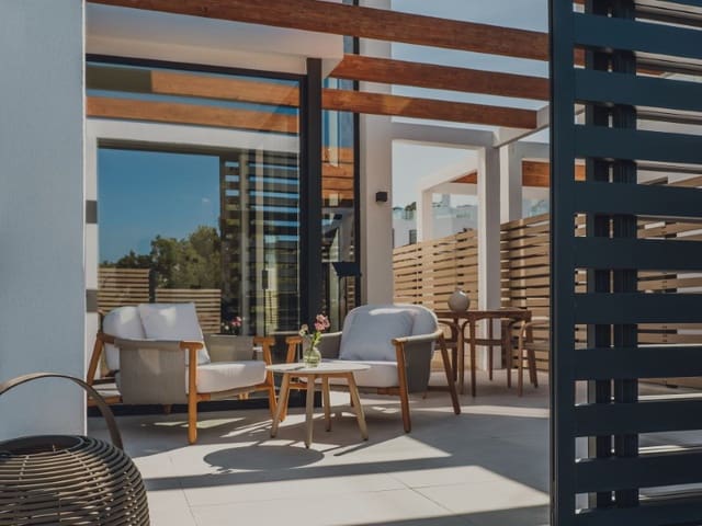 3 slaapkamer Villa te koop in Cala Tarida, San Jose / Sant Josep de Sa Talaia met zwembad - € 870.000 (Ref: 8610205)