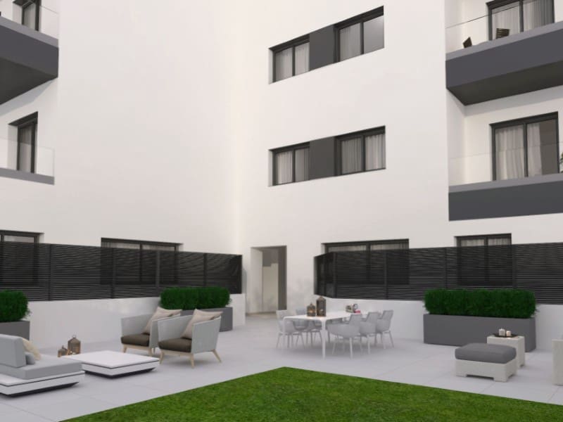 2 soveværelse Lejlighed til salg i Malaga by med garage - € 528.000 (Ref: 8612969)
