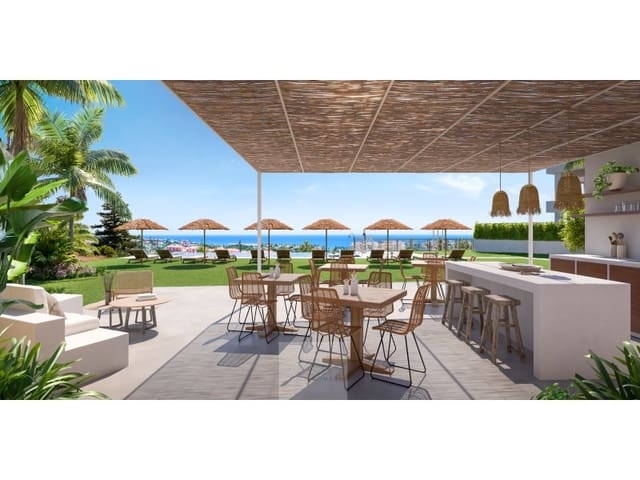 Piso de 2 habitaciones en La Cala de Mijas, Mijas en venta con garaje - 418.000 € (Ref: 8614697)