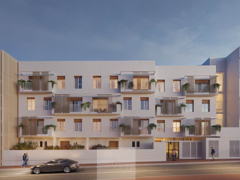 2 bedroom Flat for sale in Santa Eulalia / Santa Eularia with pool garage - € 585,000 (Ref: 9337333)