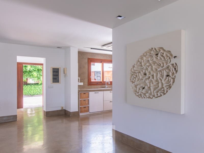 6 bedroom Villa for sale in Santa Eulalia / Santa Eularia with pool garage - € 4,900,000 (Ref: 9340398)