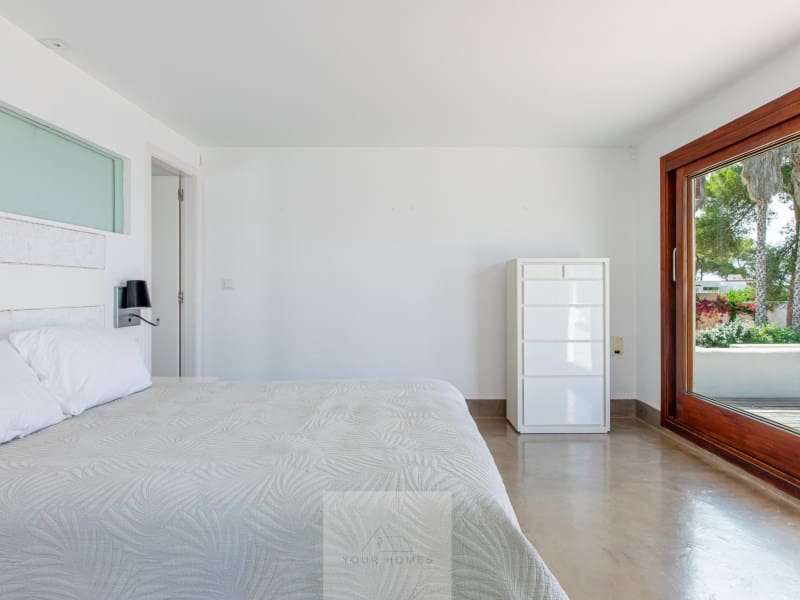 6 bedroom Villa for sale in Santa Eulalia / Santa Eularia with pool garage - € 4,900,000 (Ref: 9340398)