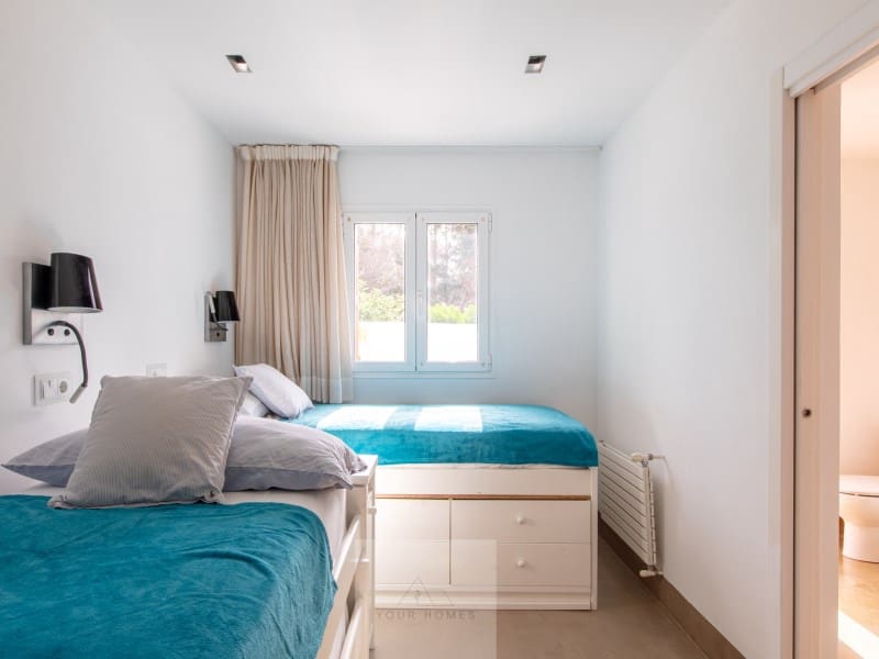 6 bedroom Villa for sale in Santa Eulalia / Santa Eularia with pool garage - € 4,900,000 (Ref: 9340398)